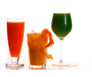 Zumos de frutas tropicales, fuente natural de antioxidantes Zumos de frutas tropicales, fuente natural de antioxidantes
